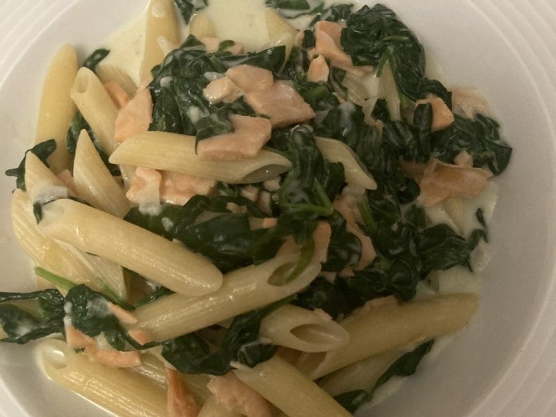 Cliquez pour zoomer ! One pot pasta – épinards et saumon fumé Thermomix par Christine_18