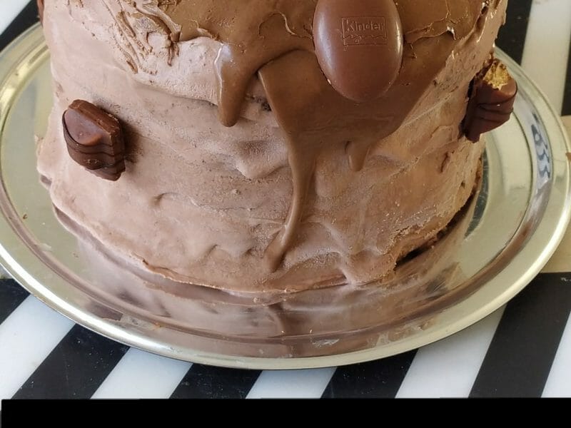 Cliquez pour zoomer ! Layer cake Kinder Bueno Thermomix par Fanny_Lysis