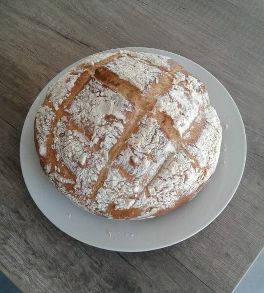 Cliquez pour zoomer ! Pain Cocotte Thermomix par LauraetMich