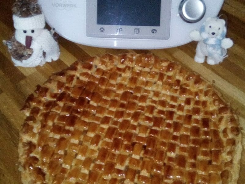 Cliquez pour zoomer ! Galette des rois à la frangipane Thermomix par bibinethermo