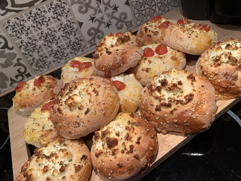 Cliquez pour zoomer ! Poğaça – Petits pains Turcs à la Feta Thermomix par Lea_dvld