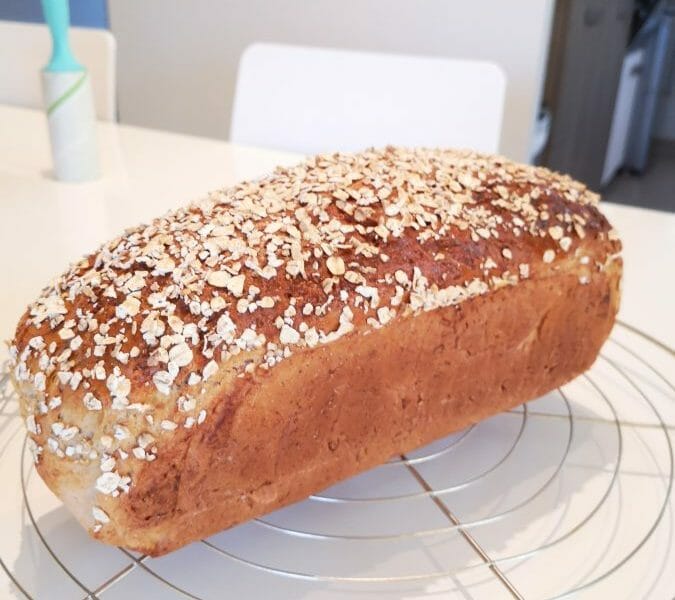 Cliquez pour zoomer ! Pain aux flocons d’avoine et au miel Thermomix par Melia67