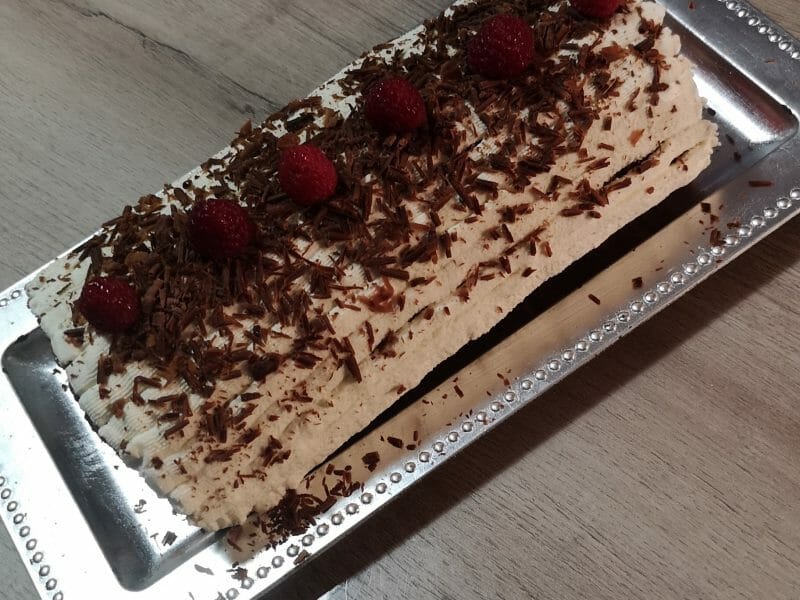 Cliquez pour zoomer ! Bûche forêt noire Thermomix par Sarahmeliha