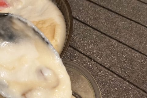 Cliquez pour zoomer ! Gâteau de semoule aux raisins secs Thermomix par Anita