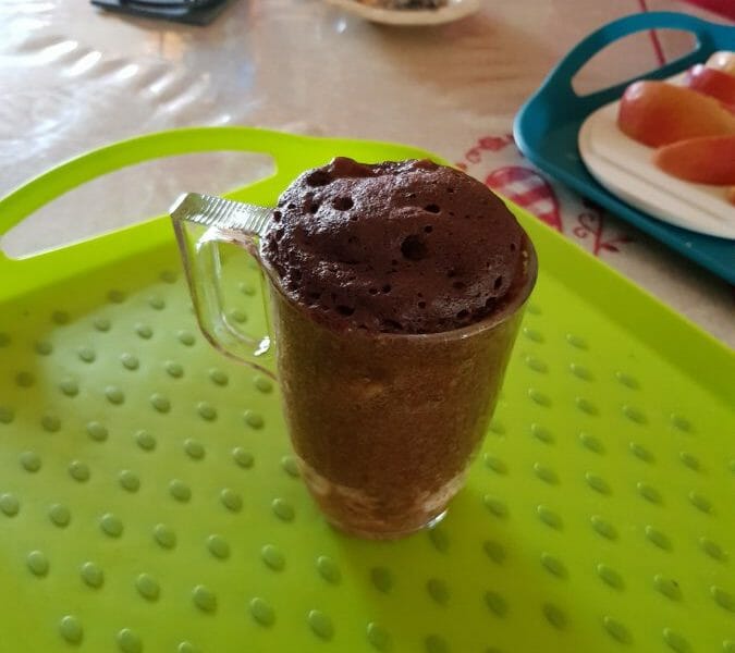 Cliquez pour zoomer ! Mug cake poires chocolat Thermomix par Hyacinthe