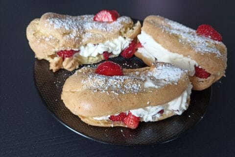 Cliquez pour zoomer ! Éclairs fraises chantilly Thermomix par kren5