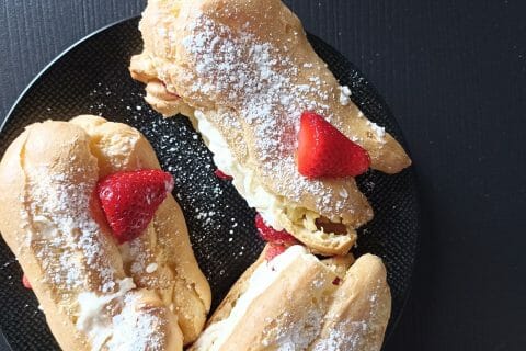 Cliquez pour zoomer ! Éclairs fraises chantilly Thermomix par kren5