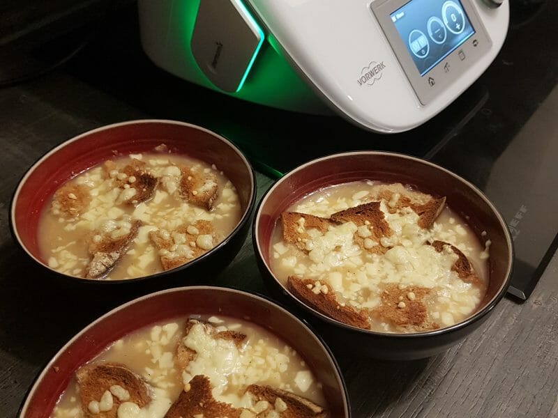 Cliquez pour zoomer ! Gratinée à l’oignon Thermomix par Nanou92