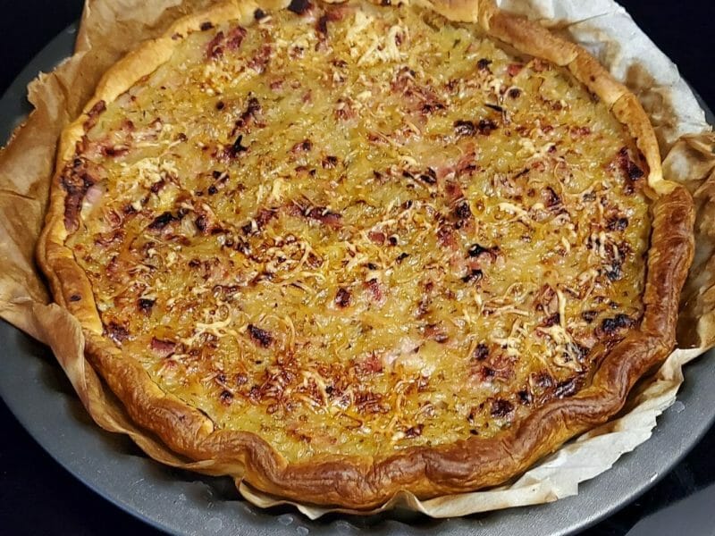 Cliquez pour zoomer ! Tarte aux oignons, lardons et moutarde douce Thermomix par Nanou92