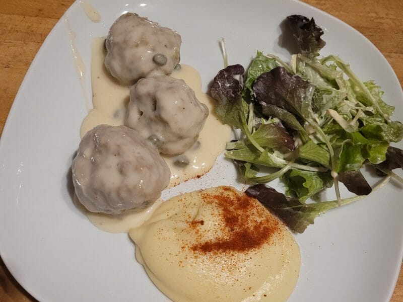 Cliquez pour zoomer ! Boulettes de viande sauce aux câpres Thermomix par Tataze