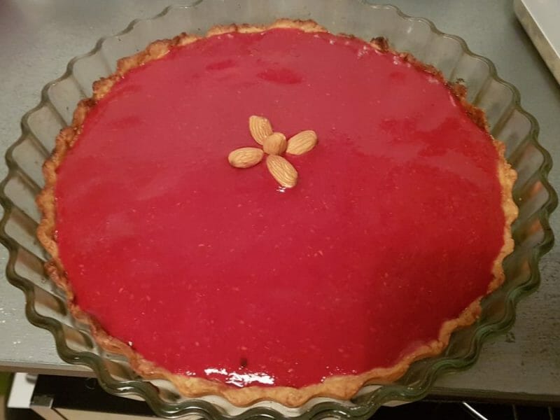 Cliquez pour zoomer ! Tartelettes framboises sur crème d’amande et pistache Thermomix par Vanou_2