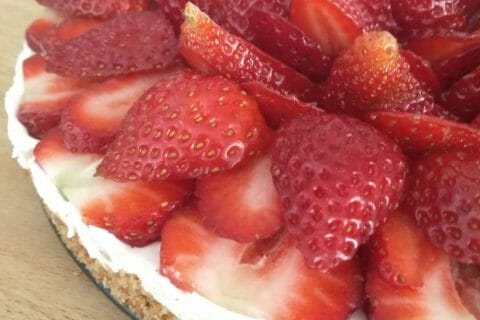 Cliquez pour zoomer ! Tarte aux fraises sans cuisson Thermomix par miimiie