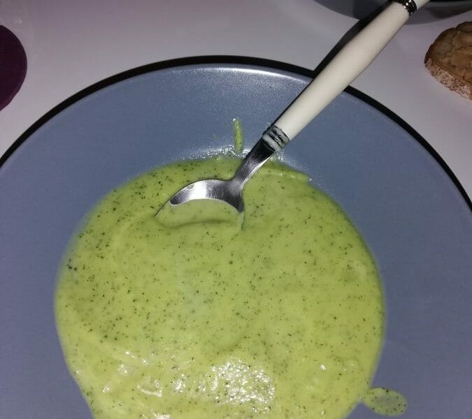 Cliquez pour zoomer ! Velouté de courgettes Thermomix par Lucie_30