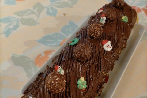 Cliquez pour zoomer ! Bûche Ferrero Rocher Thermomix par Olive65