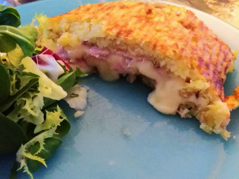 Cliquez pour zoomer ! Roulé de pommes de terre, jambon et reblochon Thermomix par Alexs25