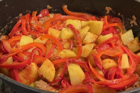 Cliquez pour zoomer ! Boeuf aux poivrons et pommes de terre Thermomix par HeleneD75