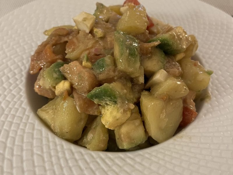 Cliquez pour zoomer ! Salade pommes de terre, saumon et avocat Thermomix par HeleneD75