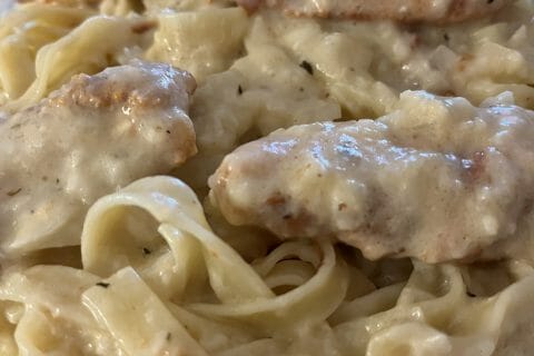 Cliquez pour zoomer ! Poulet à la crème et aux oignons Thermomix par HeleneD75