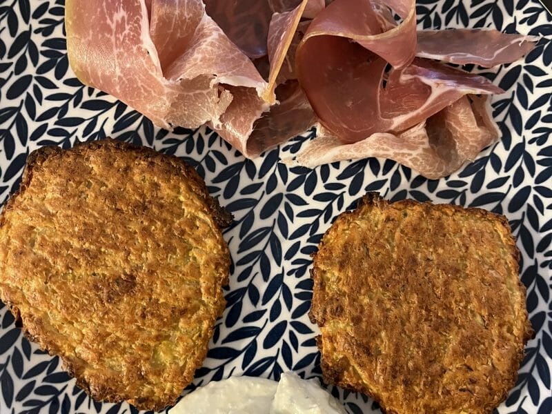 Cliquez pour zoomer ! Galettes de courgettes grecques Thermomix par HeleneD75