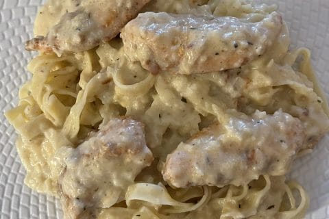 Cliquez pour zoomer ! Poulet à la crème et aux oignons Thermomix par HeleneD75