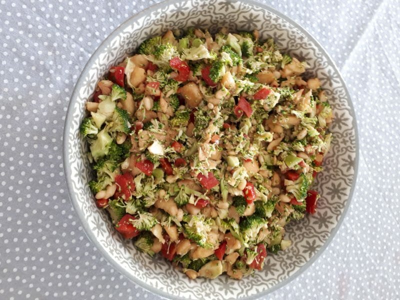 Cliquez pour zoomer ! Salade de brocolis Thermomix par Jennifer92