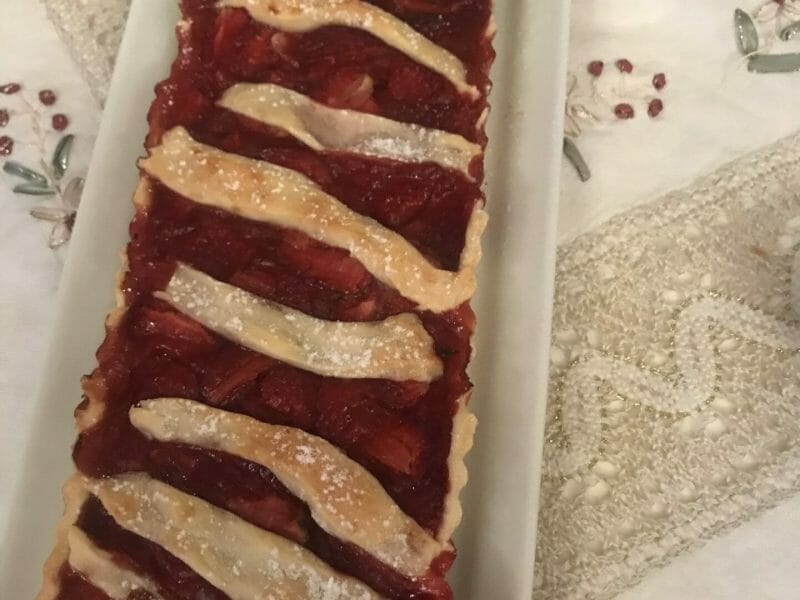 Cliquez pour zoomer ! Tarte aux fraises et à la rhubarbe Thermomix par Imane_2