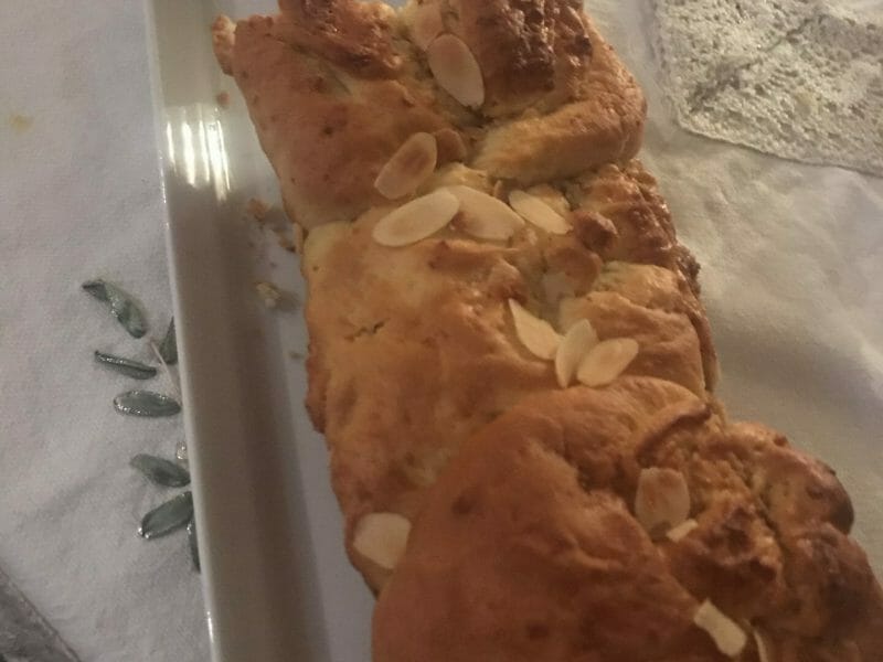 Cliquez pour zoomer ! Brioche à la crème d’amande Thermomix par Imane_2
