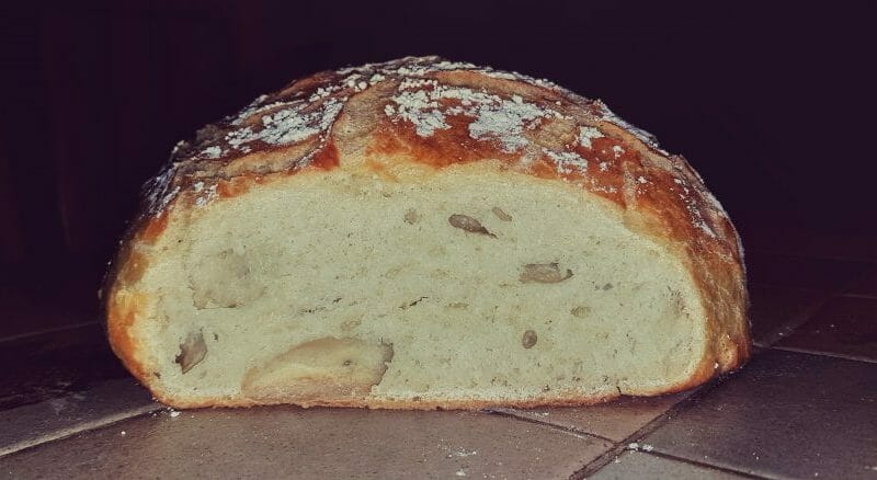 Cliquez pour zoomer ! Pain Cocotte Thermomix par Nicolas_25