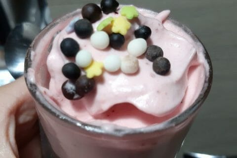 Cliquez pour zoomer ! Mousse de fraises Thermomix par houdsomb