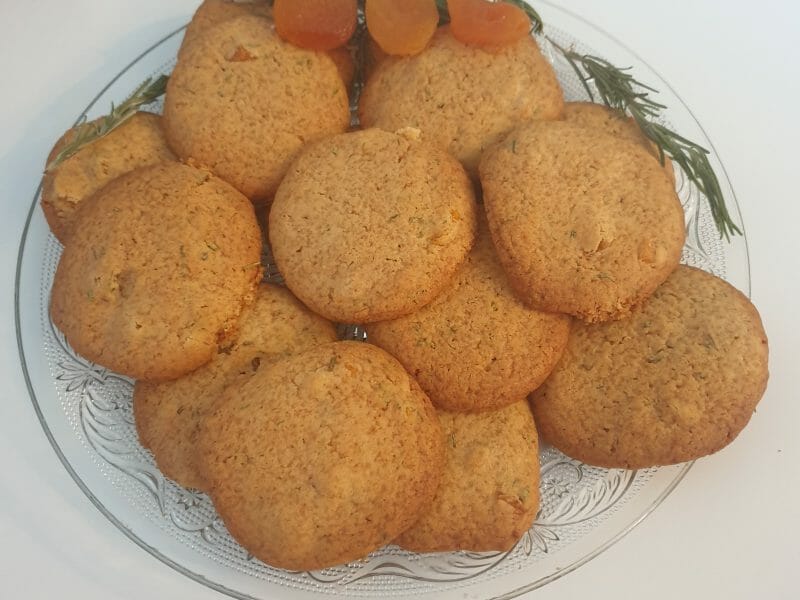 Cliquez pour zoomer ! Cookies romarin et abricots Thermomix par Serviet