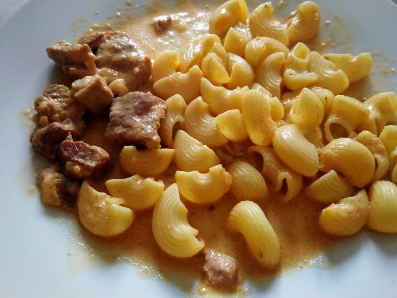 Cliquez pour zoomer ! Goulash de porc Thermomix par Nodre41