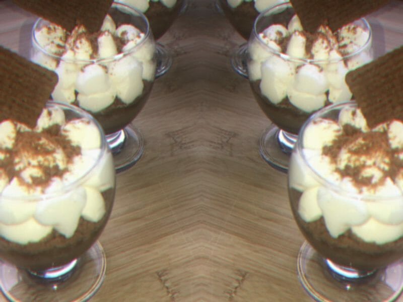 Cliquez pour zoomer ! Verrines pommes caramel et spéculoos Thermomix par sarramarz