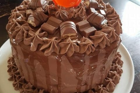 Cliquez pour zoomer ! Layer cake Kinder Bueno Thermomix par minesse08