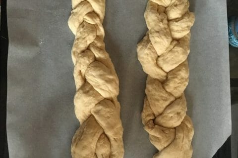 Cliquez pour zoomer ! Brioche tressée à la mie filante Thermomix par Cassandra_7
