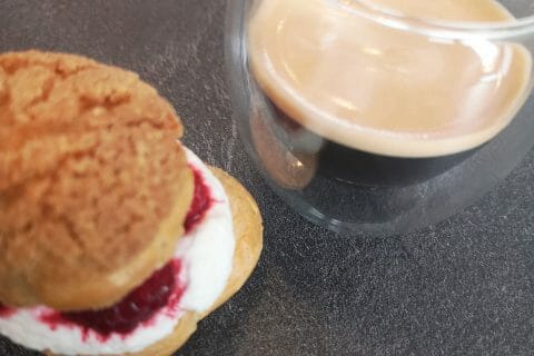 Cliquez pour zoomer ! Choux craquelin fraises chantilly Thermomix par Natalia-m-s