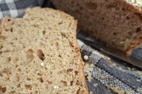 Cliquez pour zoomer ! Pain aux flocons d’avoine et au miel Thermomix par Enolamelie