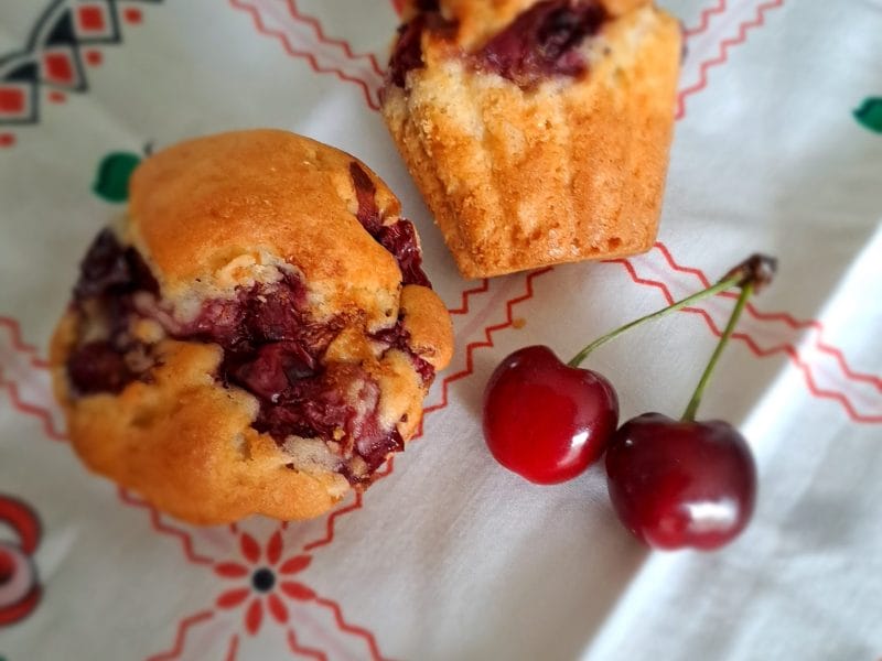 Cliquez pour zoomer ! Muffins aux cerises Thermomix par Armandine