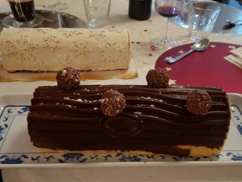 Cliquez pour zoomer ! Bûche Ferrero Rocher Thermomix par julieg95