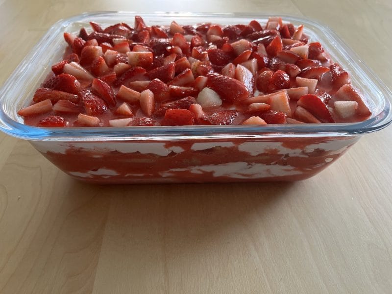 Cliquez pour zoomer ! Tiramisu aux fraises en verrines Thermomix par Manouille86