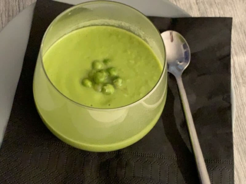 Cliquez pour zoomer ! Crème de petits pois à la mozzarella Thermomix par Bou_2