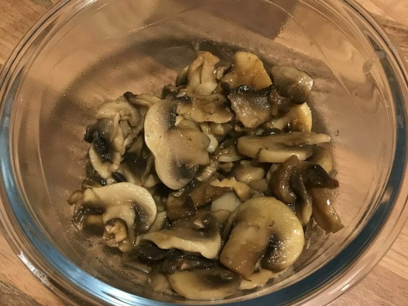 Cliquez pour zoomer ! Champignons à l’ail Thermomix par Alexounamoune