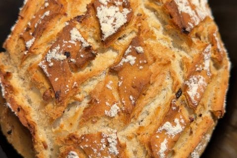 Cliquez pour zoomer ! Pain Cocotte Thermomix par EstelleR