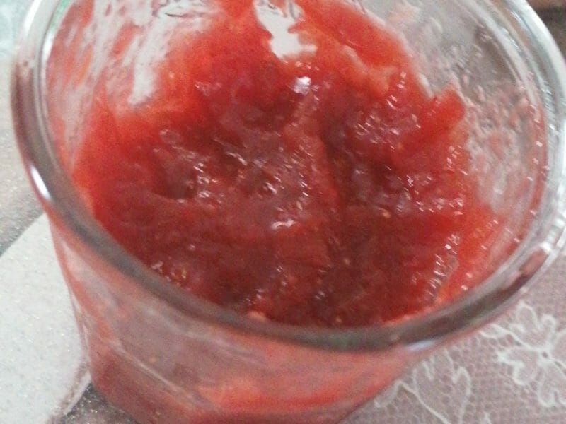 Cliquez pour zoomer ! Confiture fraise rhubarbe Thermomix par Sabrina_30