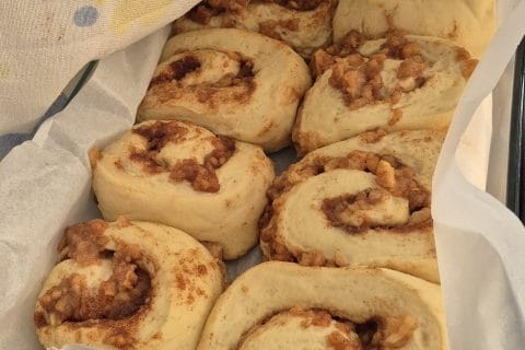 Cliquez pour zoomer ! Roulés aux pommes et à la cannelle Thermomix par HELENE14