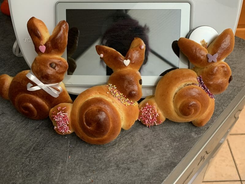 Cliquez pour zoomer ! Brioches lapin de Pâques Thermomix par sab.debonnaire