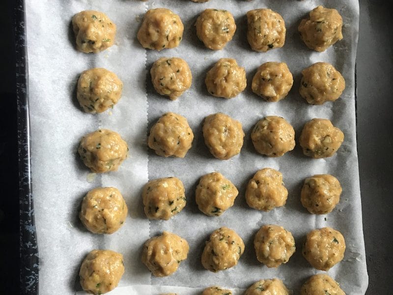 Cliquez pour zoomer ! Boulettes de poulet aux olives Thermomix par Tchicao