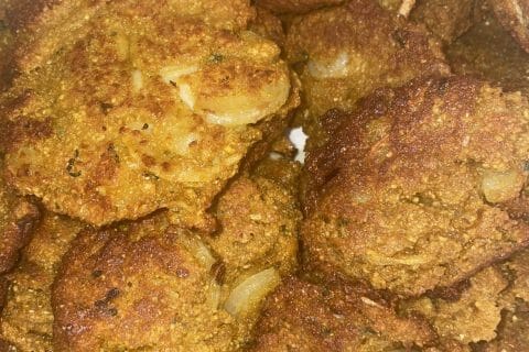 Cliquez pour zoomer ! Beignets d’oignons à l’indienne – Bhajis Thermomix par sherazIna
