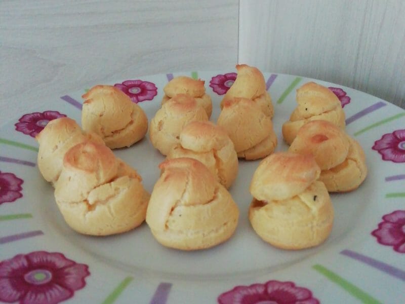 Cliquez pour zoomer ! Mini éclairs au saumon fumé Thermomix par Aure63