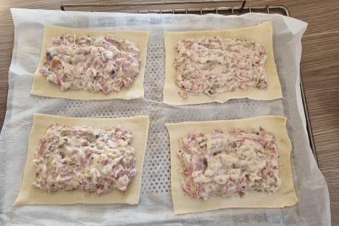 Cliquez pour zoomer ! Friands jambon, champignons et fromage Thermomix par Noemie_17