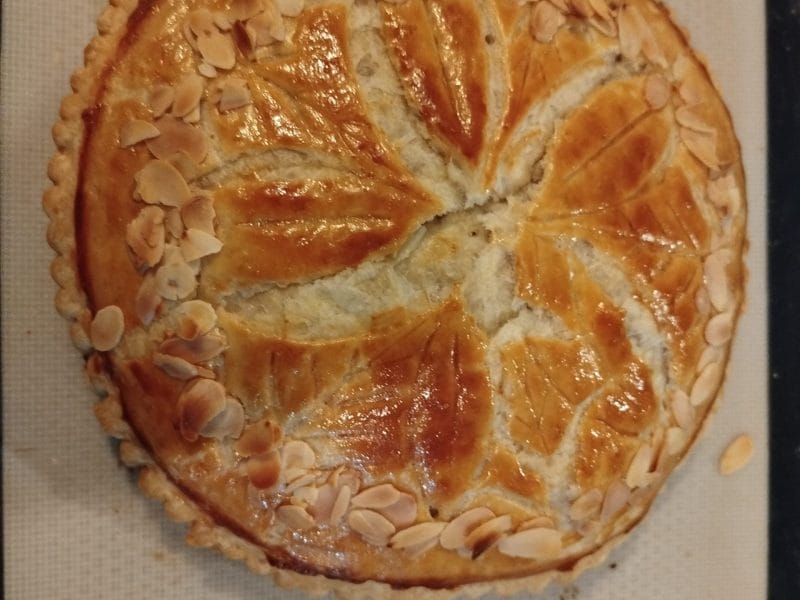 Cliquez pour zoomer ! Galette des rois à la frangipane Thermomix par Nini78360